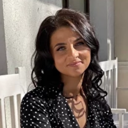 Дизайнер интерьера Татьяна Наумова Руководитель компании  Студия дизайна "KА́RAS"