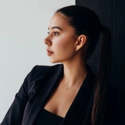 Дизайнер интерьера Евгения Шугаева